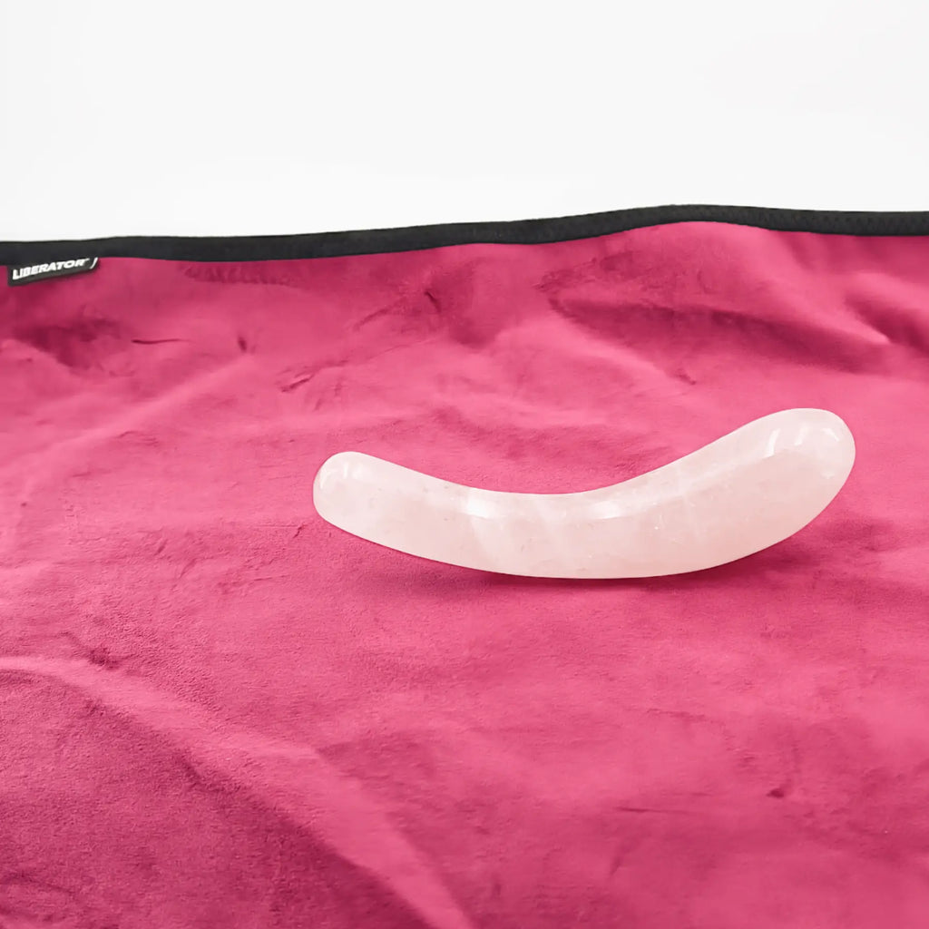 Arcella Rose Quartz Wand / 7’’ Dildo
