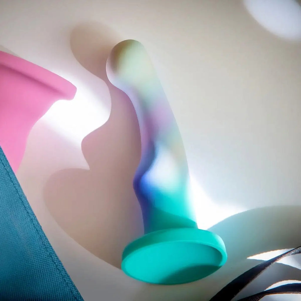 Avant Opal Dreams Silicone Dildo - Rolik®