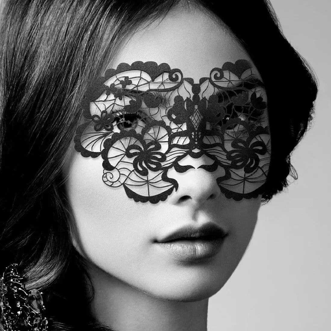Bijoux Indiscrets Anna Decal Mask - Reusable Adhesive Face Black