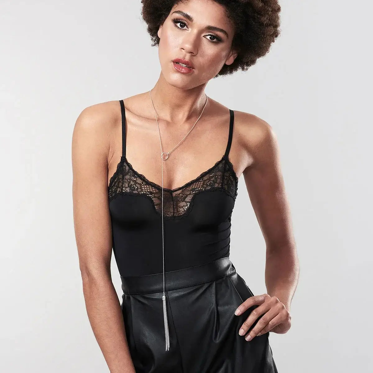 Bijoux Indiscrets Magnifique Tickler Pendant - Mini Whip Necklace Jewelry