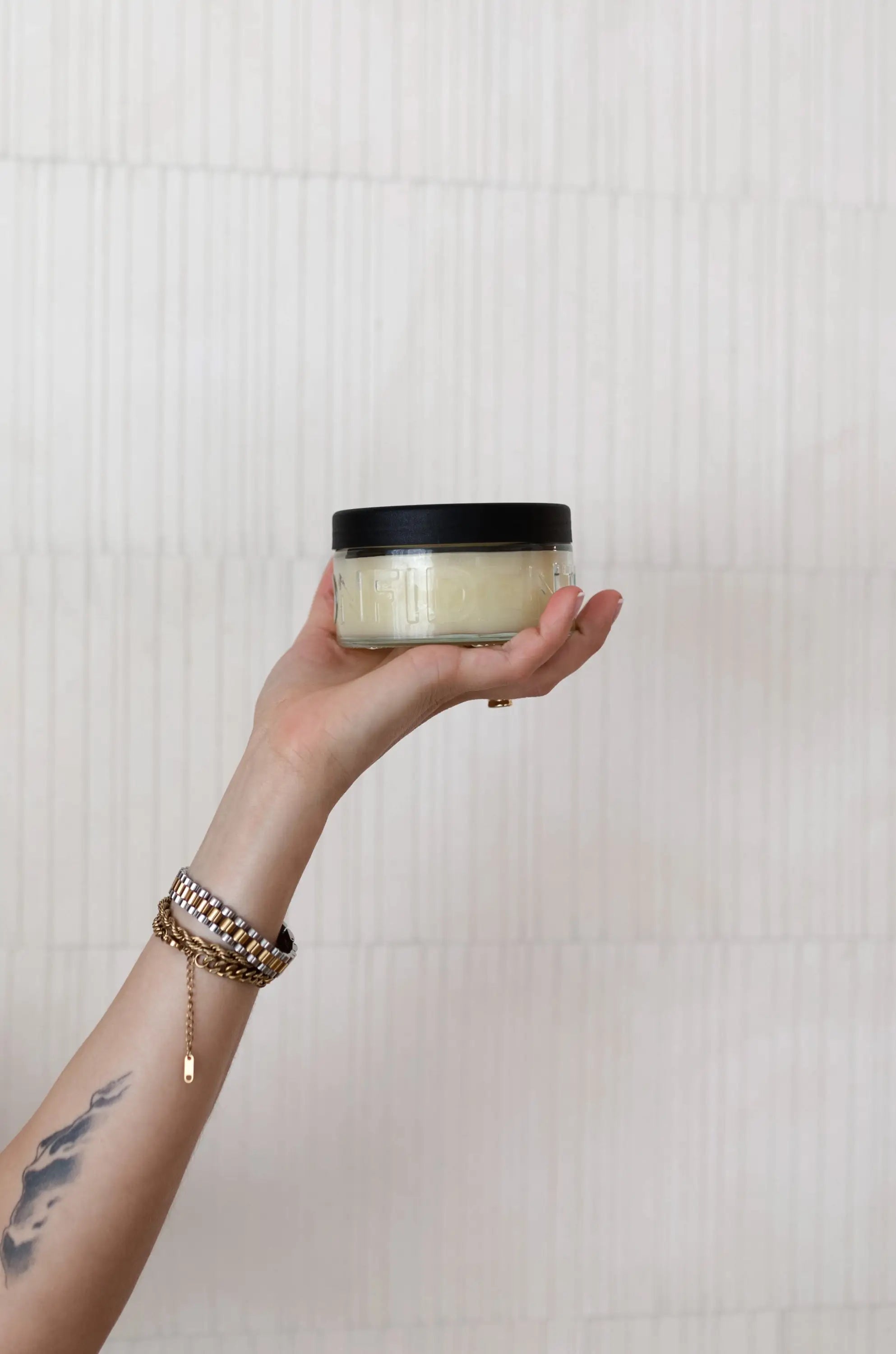 Common Confidential Massage Butter