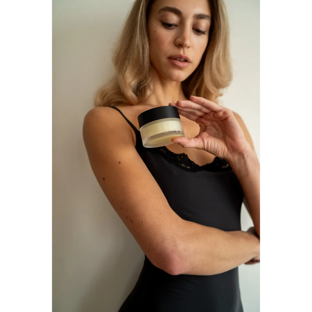 Common Confidential Mini Massage Butter