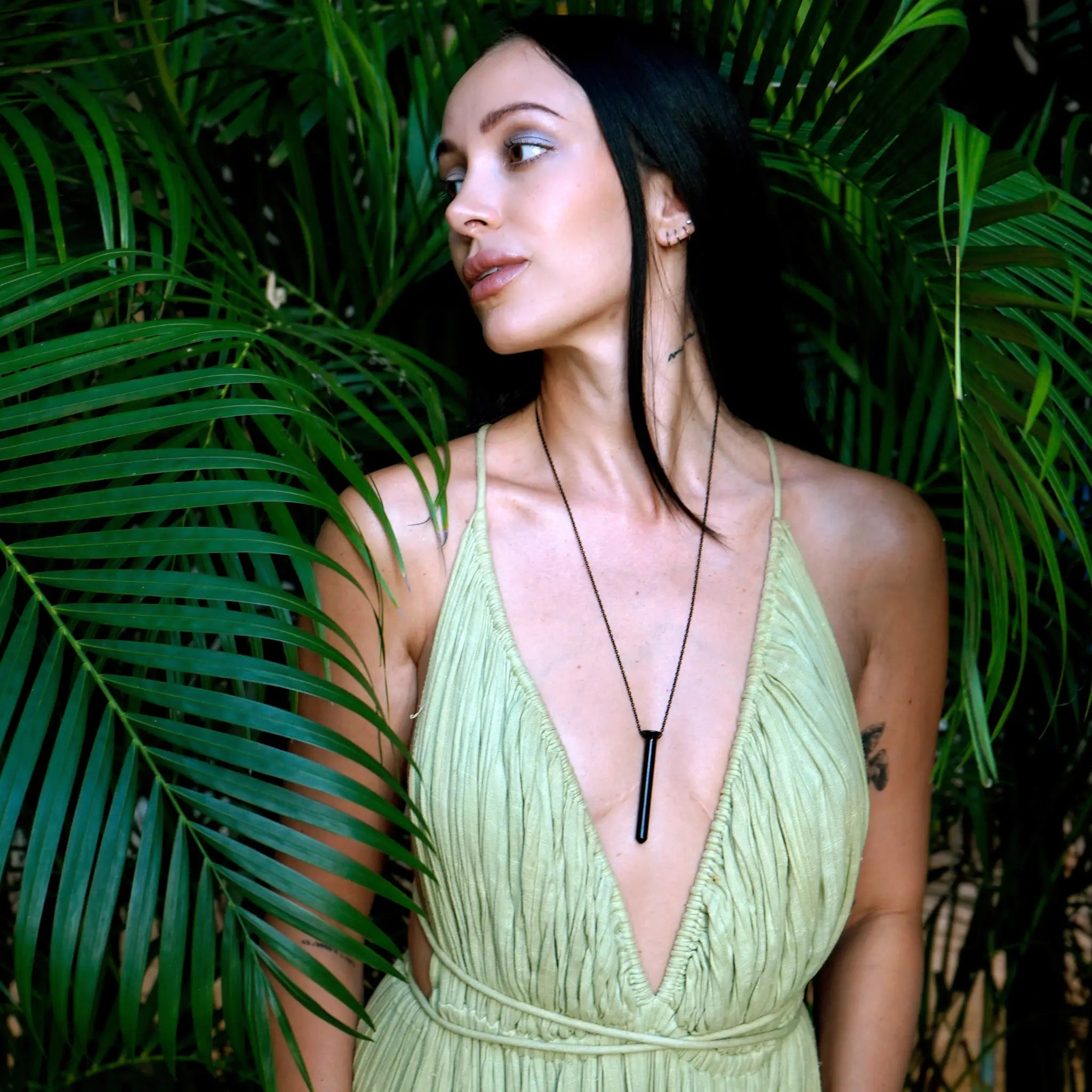 CRAVE Vesper Mini, Vibrator Necklace | Wearable Luxury
