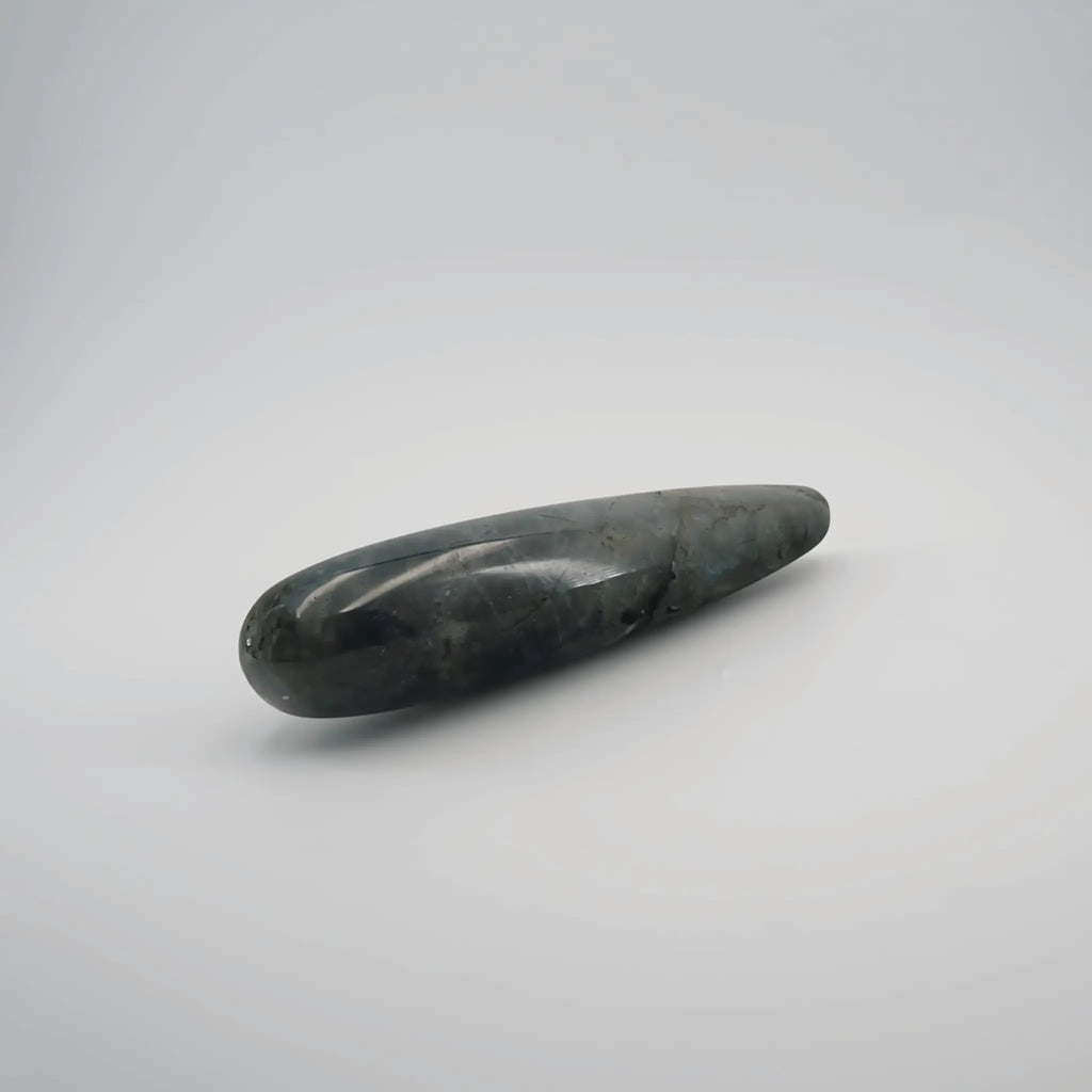 Taperella L Labradorite Crystal Wand / 7’’ Double End Tapered
