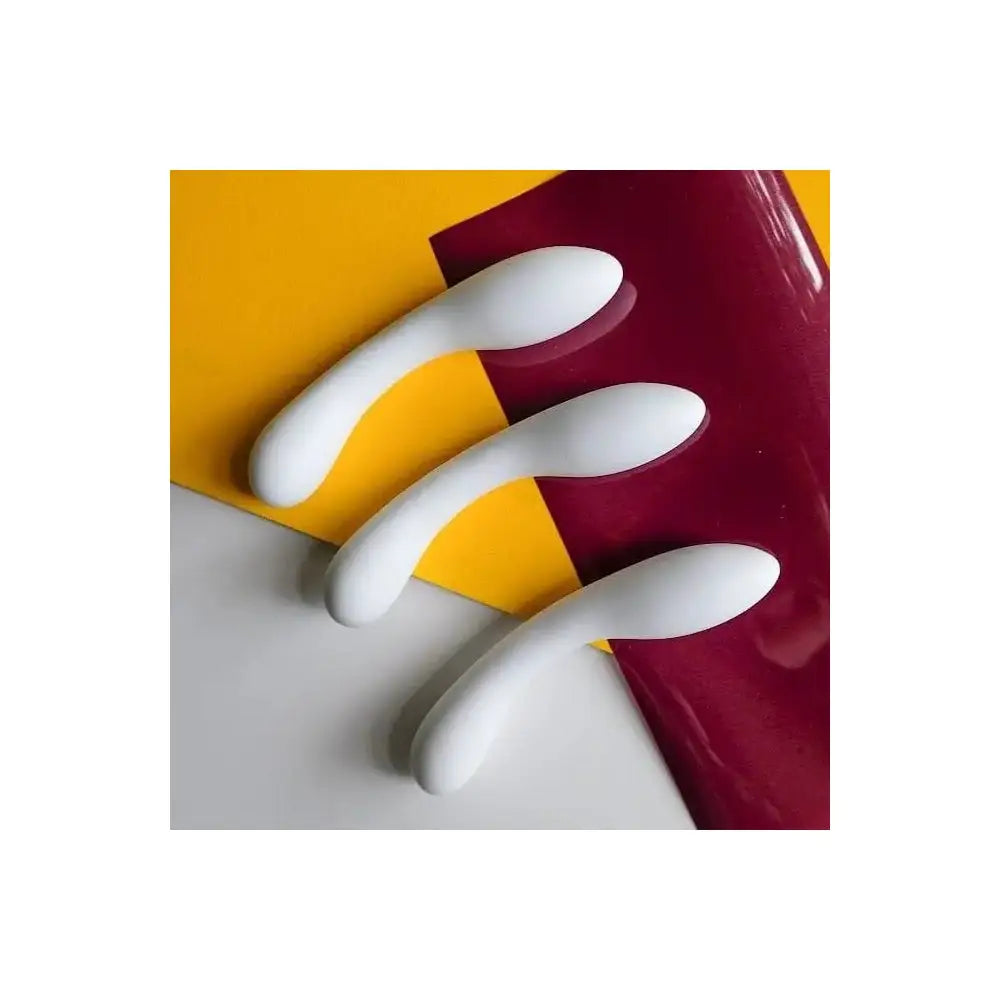 Désirables Dalia Handmade Porcelain Dildo - White
