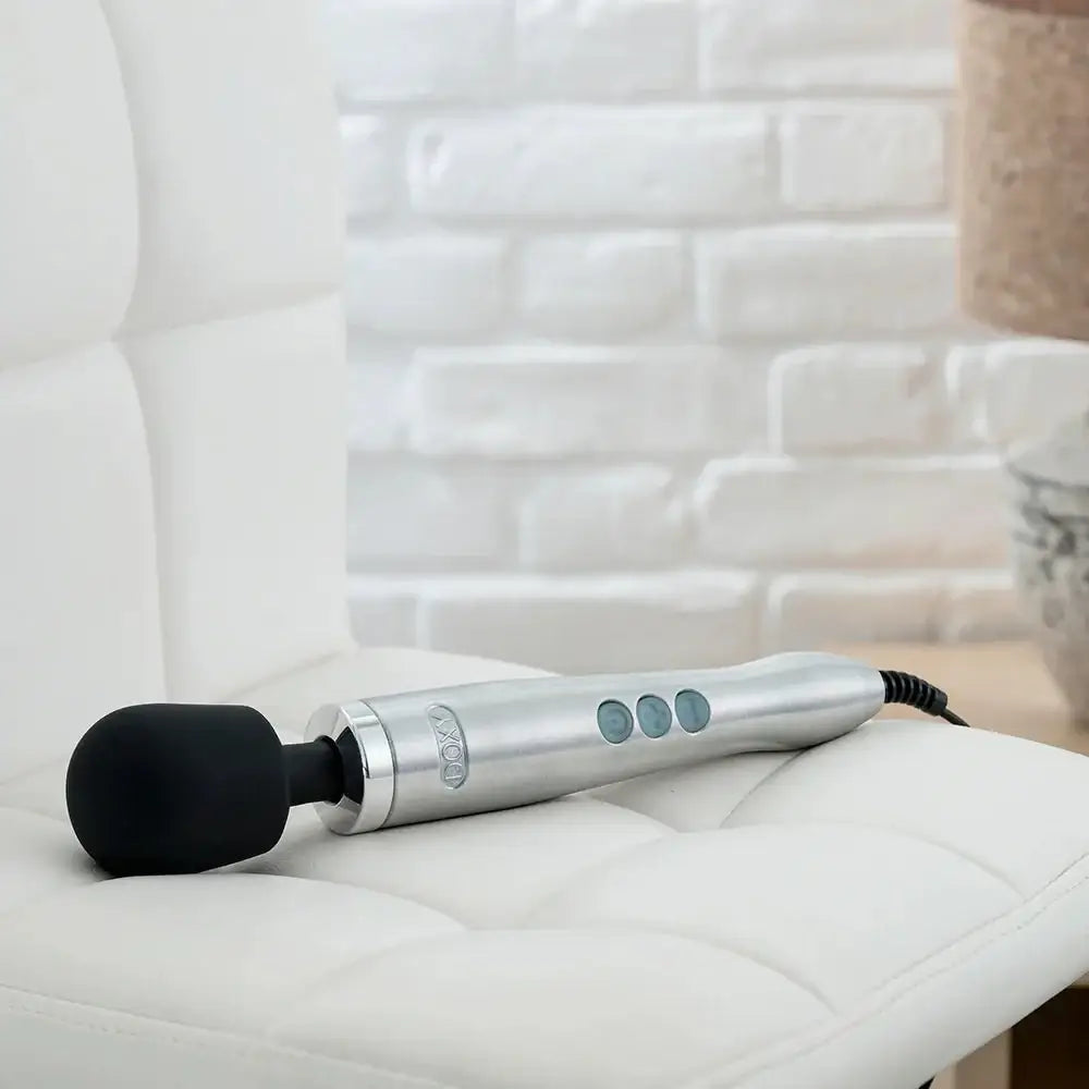 Doxy Die Cast Corded Wand Massager - Rolik®