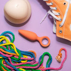 Emojibator® Cheeky Vibrating Butt Plug Orange