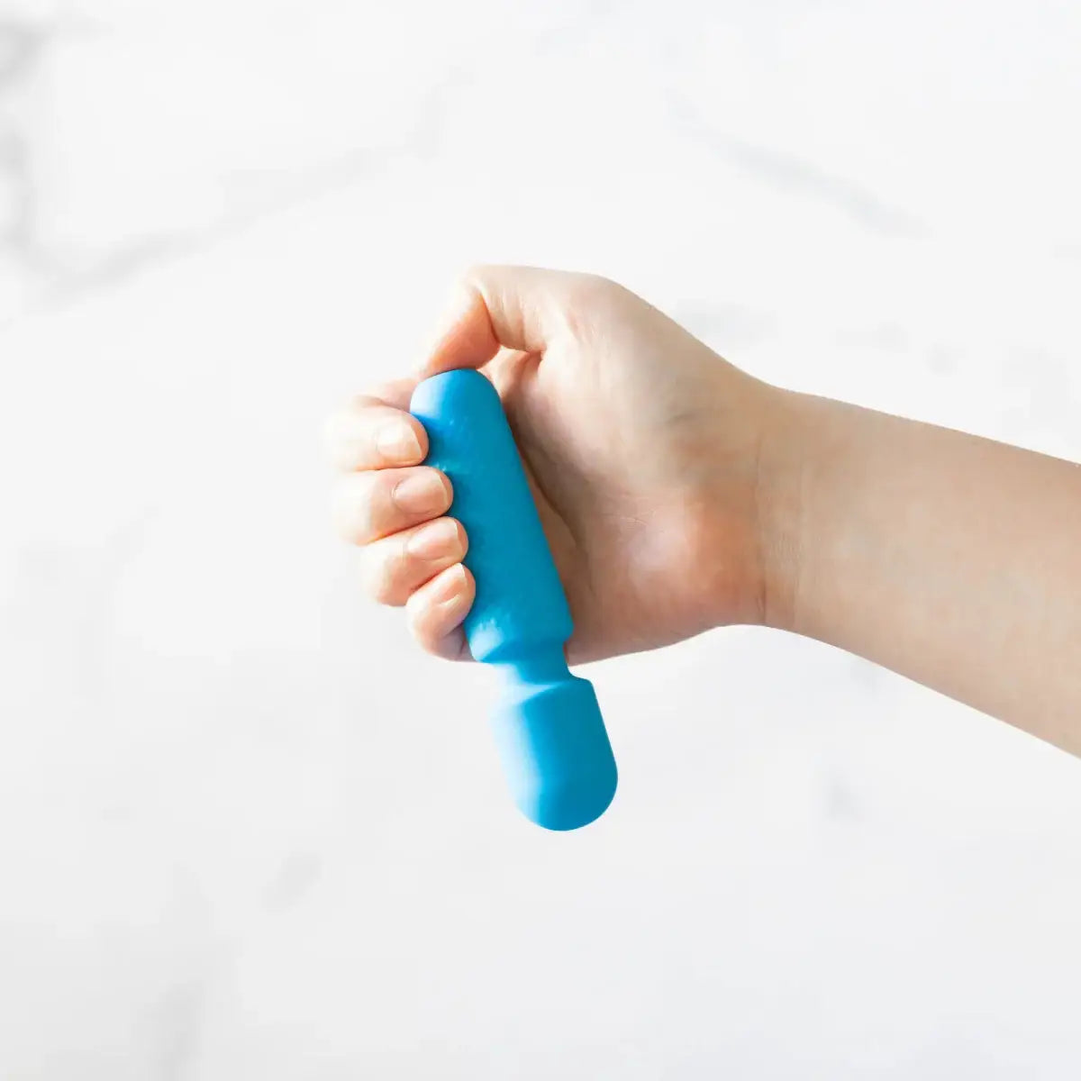 Emojibator® Tiny Wand Vibrator - Rolik®