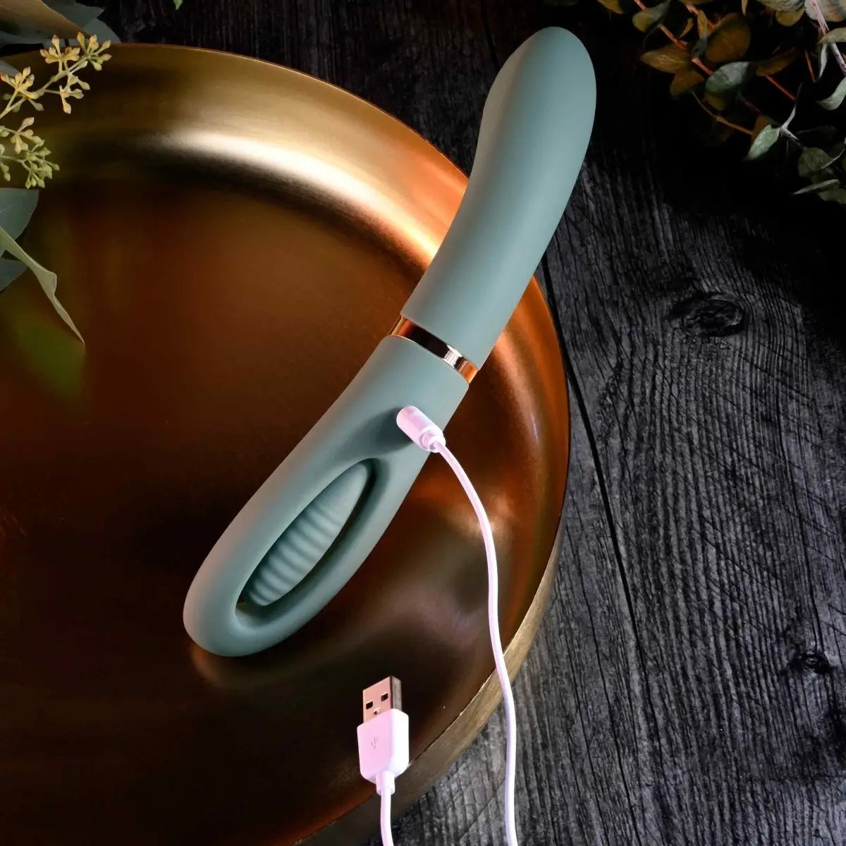 Evolved® Chick Flick Vibrator With Flicker - Rolik®