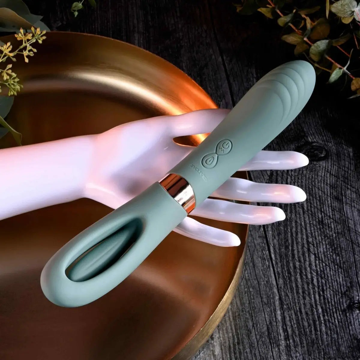 Evolved® Chick Flick Vibrator With Flicker - Rolik®