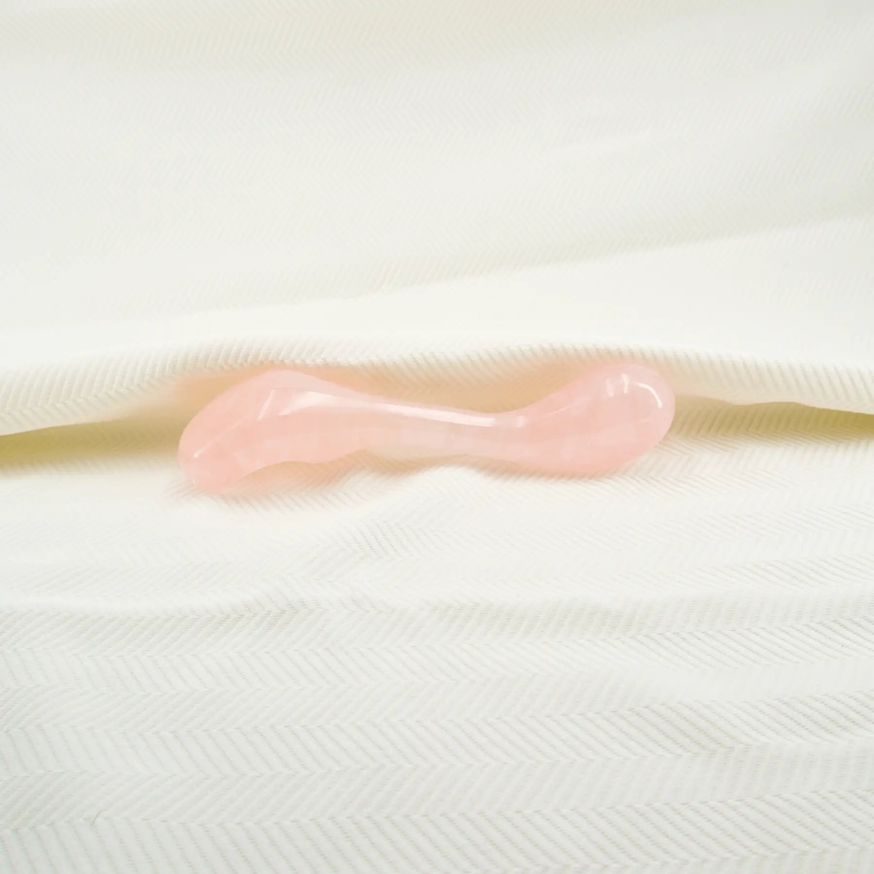 Fleuris Rose Quartz Wand / 9’’ Dildo