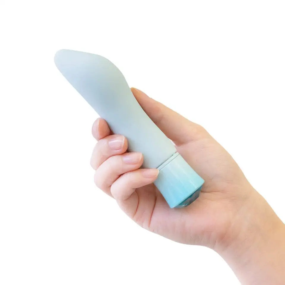 Oh My Gem® Aquamarine Ardor Rechargeable Vibrator - Rolik®
