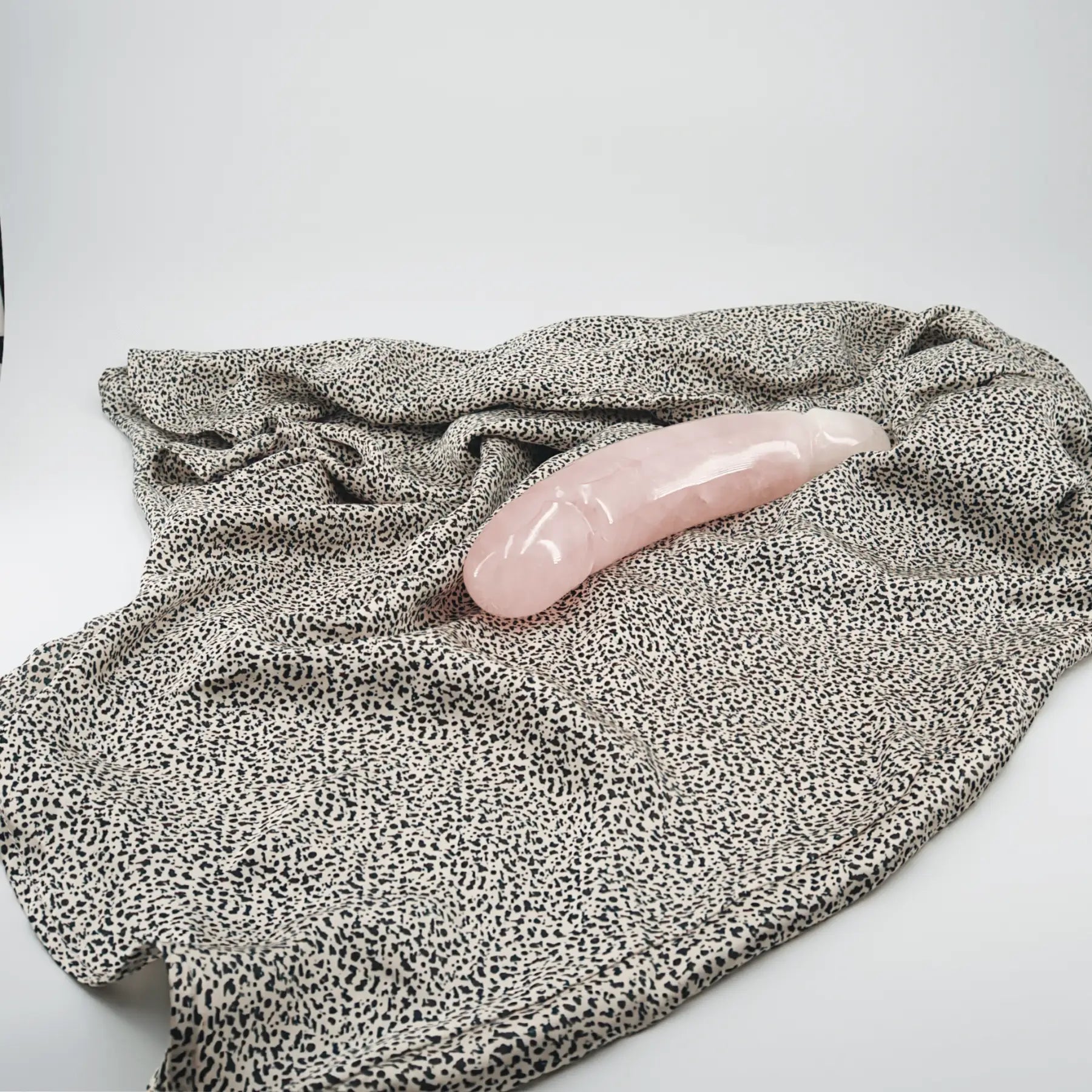 Gemoria Rose Quartz Wand / 10’’ Dildo