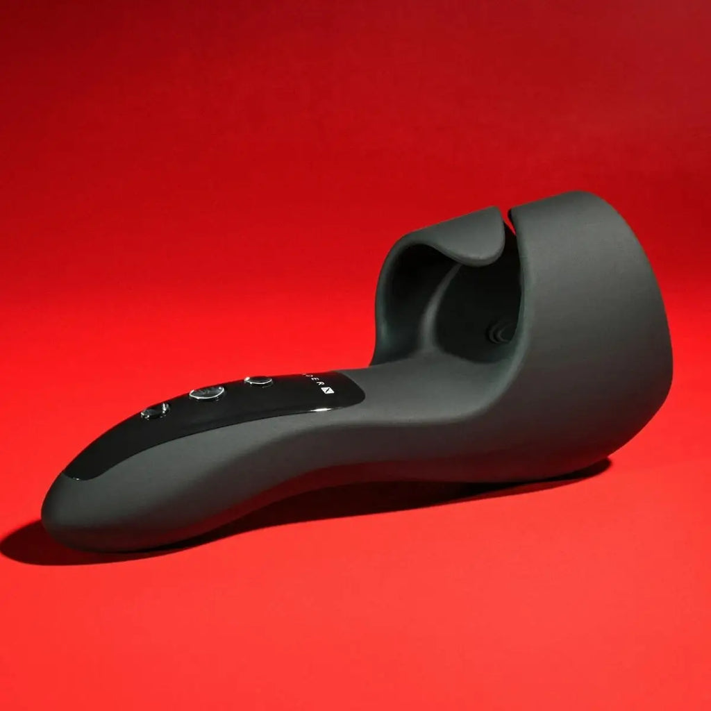 Gender X The Embrace Vibrating Masturbator - Rolik®