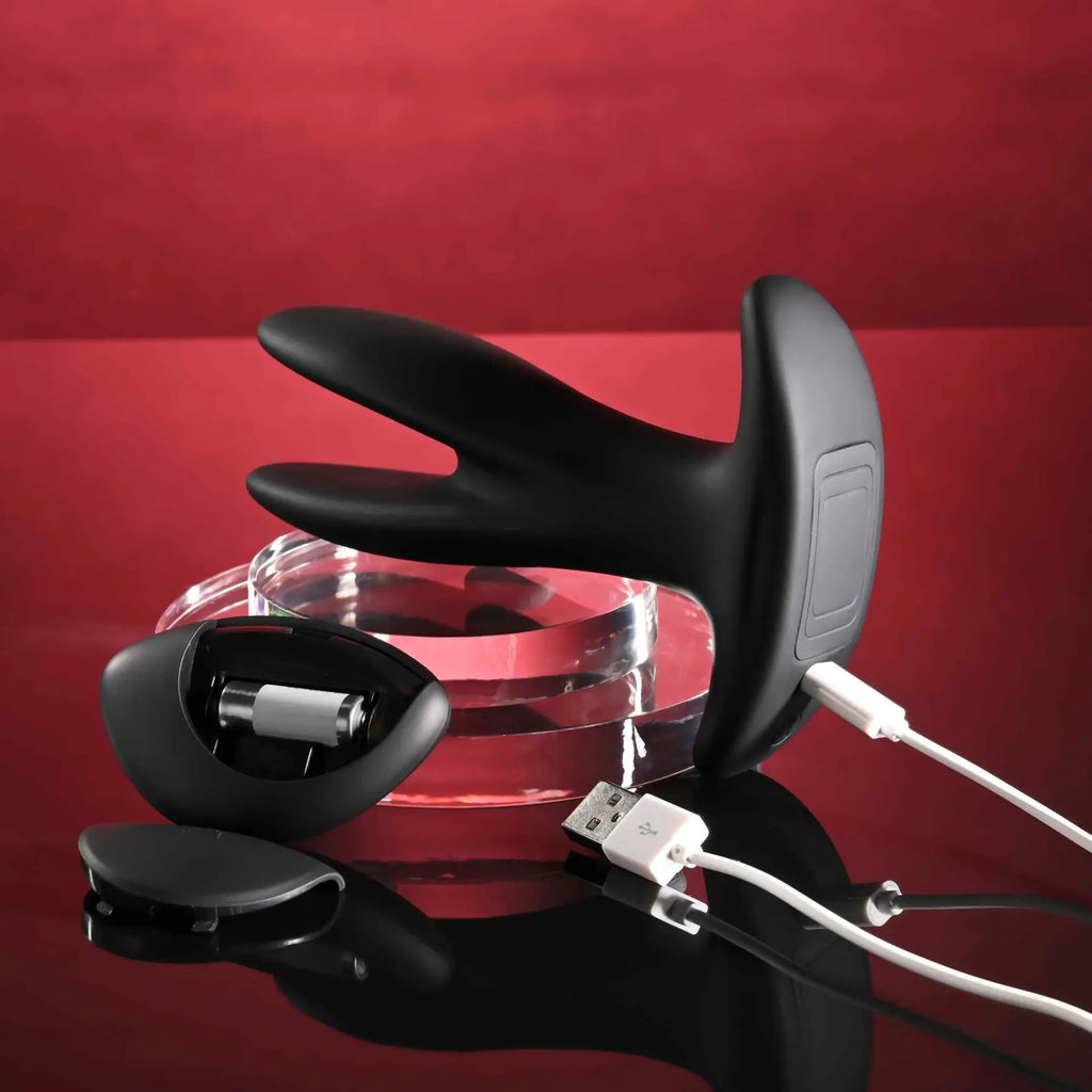 Gender X Spread The Love Black