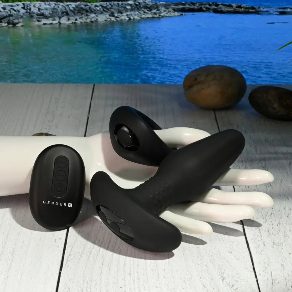 Gender X Teamwork Remote Vibrating Plug & C - Ring Set - Rolik®