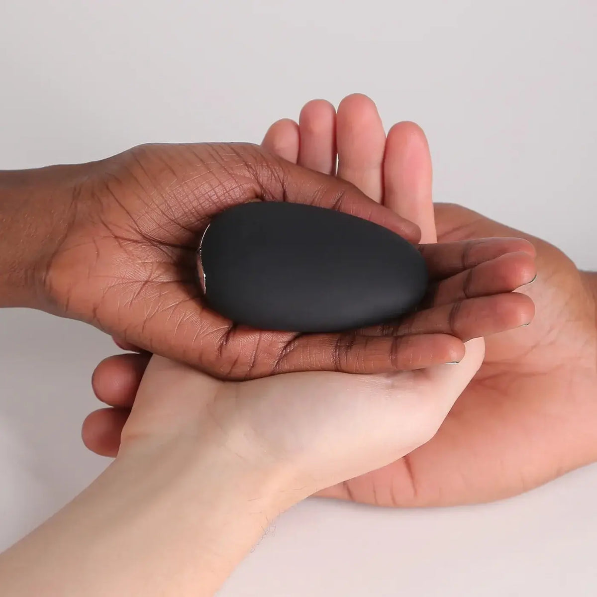 Je Joue MiMi Clitoral Vibrator – Compact Luxury Vibe