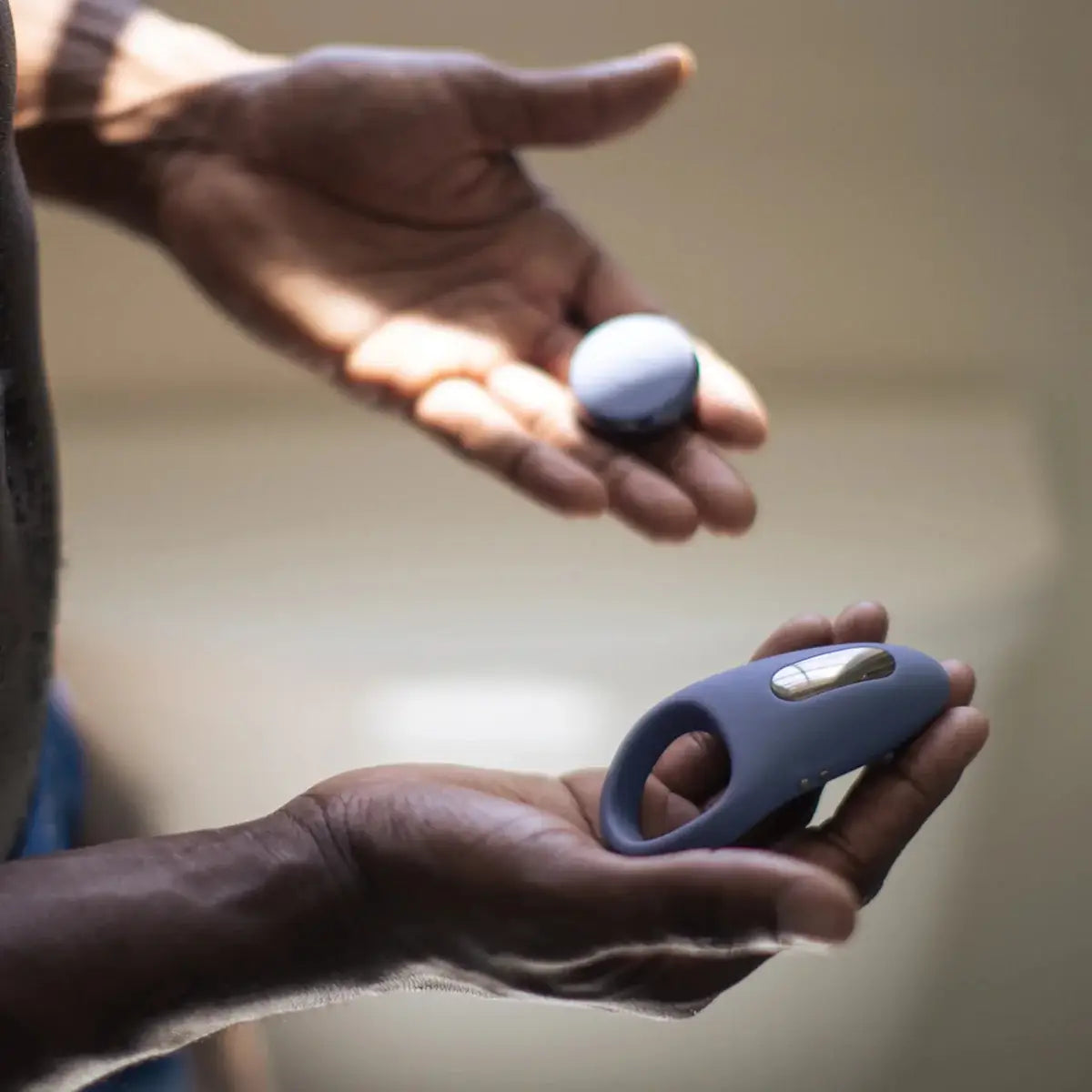 Jimmyjane Tarvos™ Remote Vibrating C - Ring - Rolik®