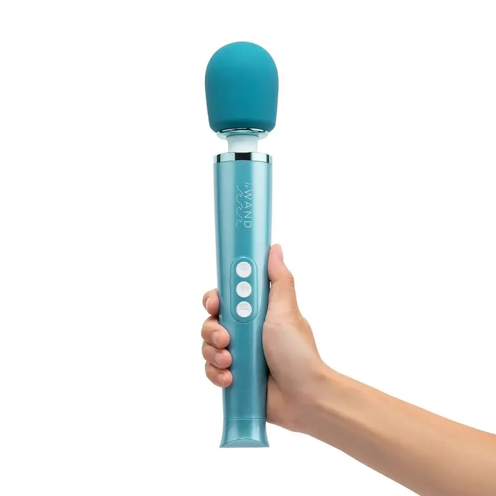 Le Wand Dive Submersible & Rechargeable Vibrating Massager - Rolik®