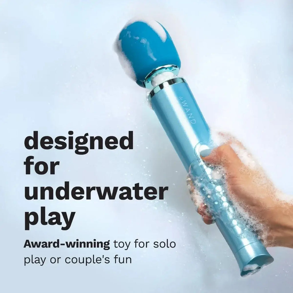 Le Wand Dive Submersible & Rechargeable Vibrating Massager - Rolik®
