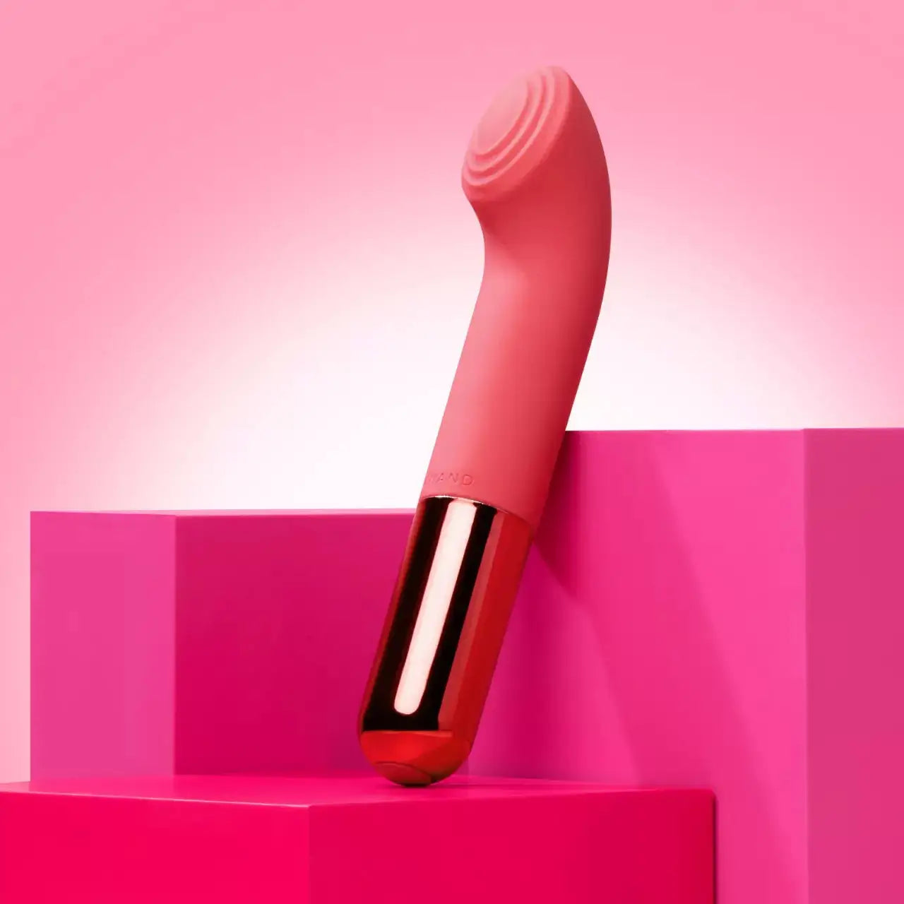 Le Wand Mini Vibe G-Love Rechargeable G-Spot Vibrator Dark Pink