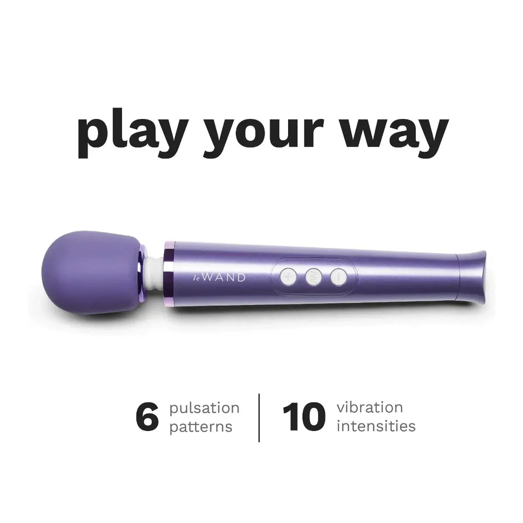 Le Wand Petite Wand Rechargeable Vibrator - Rolik®