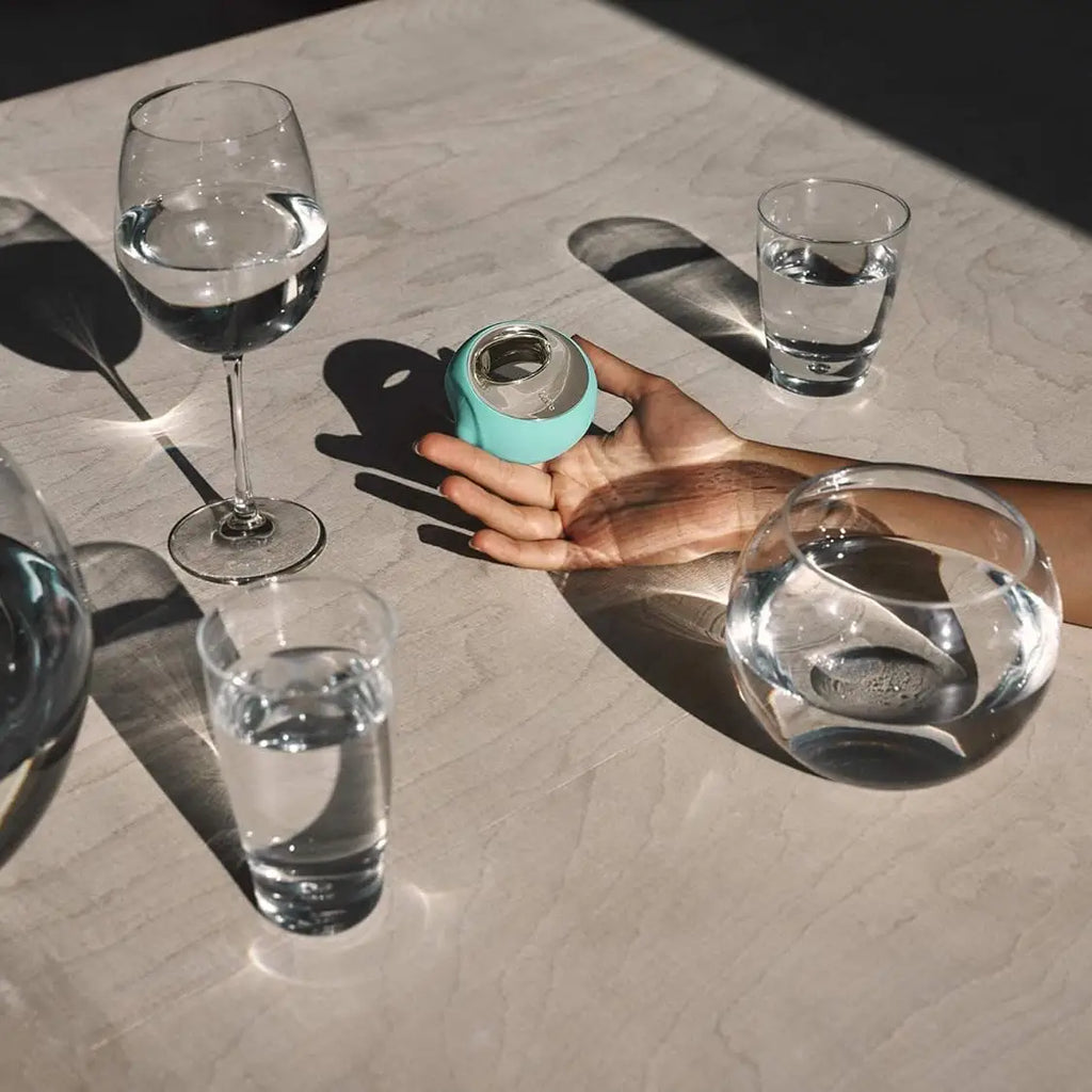 LELO Ora™ 3 Oral Pleasure Stimulator - Rolik®