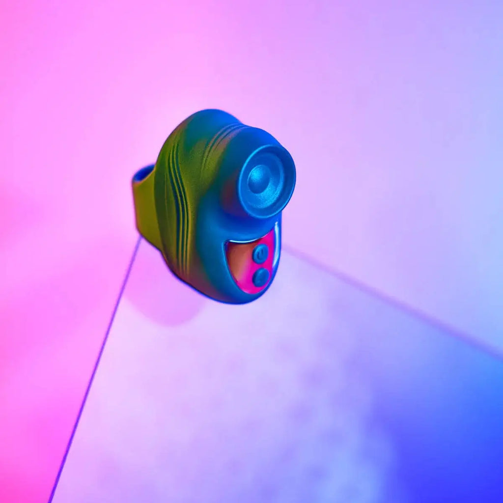 Love to Love® Kisscool Finger Tapping Stimulator - Rolik®