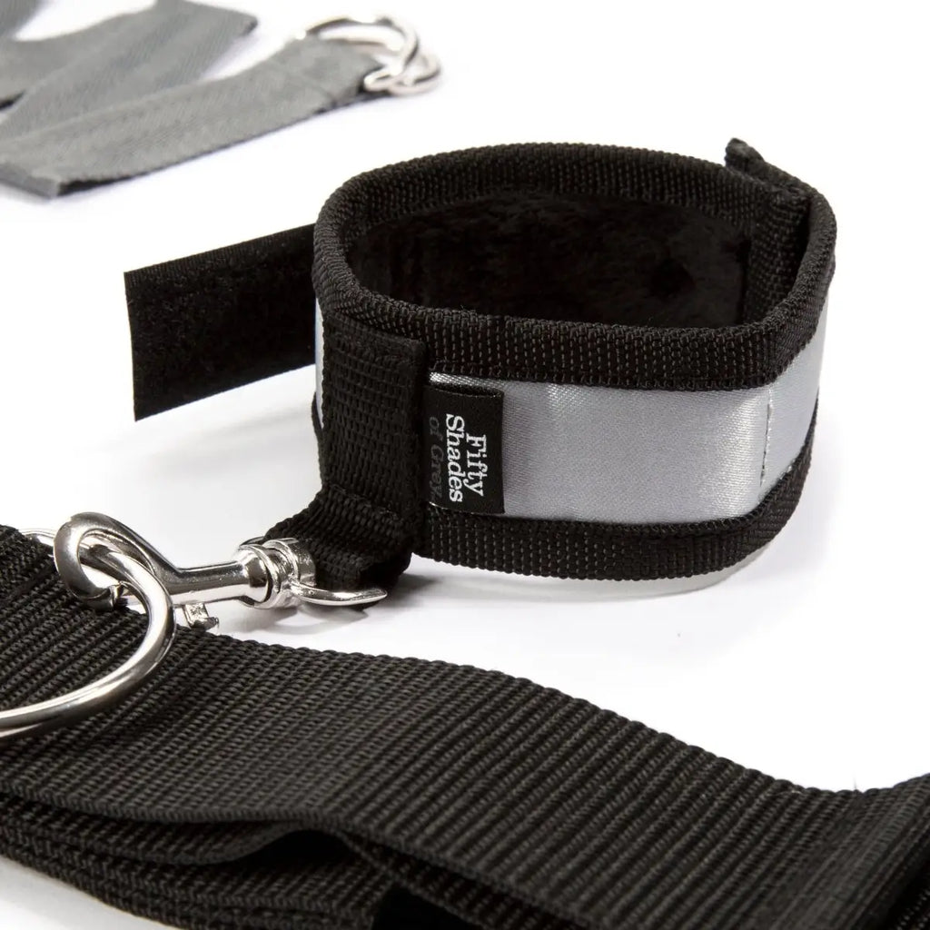 Fifty Shade of Grey Keep Still Over the Bed Cross Restraint - Rolik®