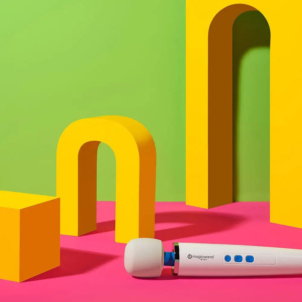 Magic Wand® Mini Rechargeable Massager - Rolik®
