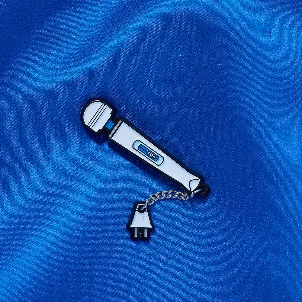 Magic Wand® Original Enamel Pin White