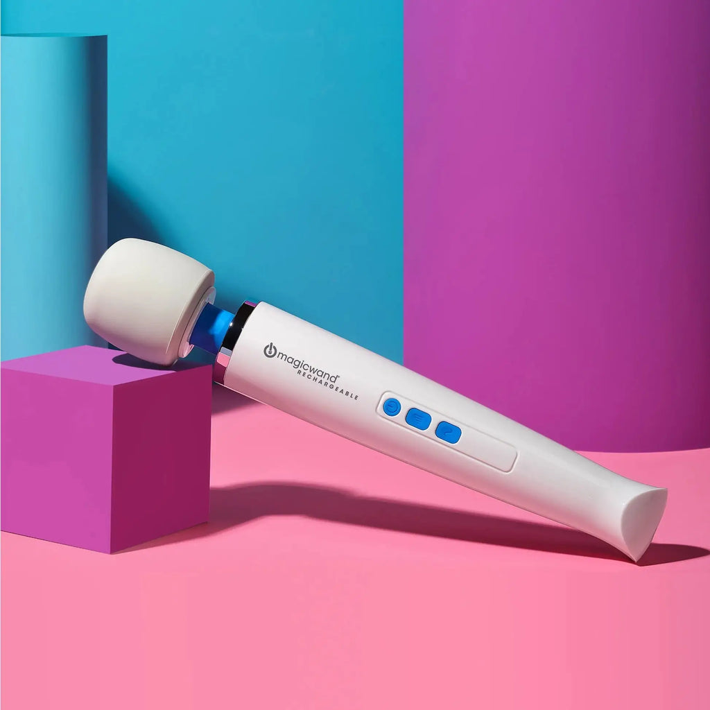 Magic Wand® Wand Rechargeable - Cordless Massager White