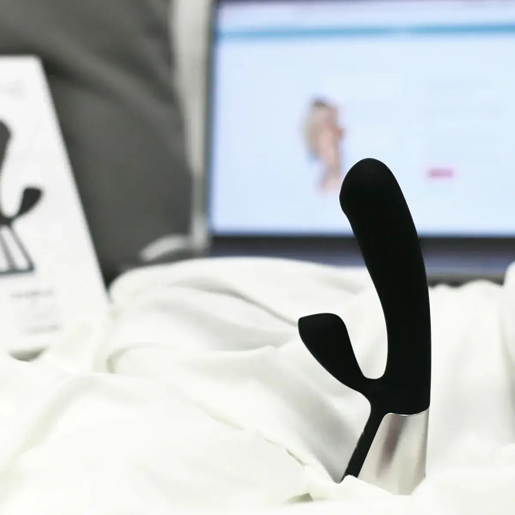 Fuse Interactive App - Enabled Dual - Stim Vibrator - Black