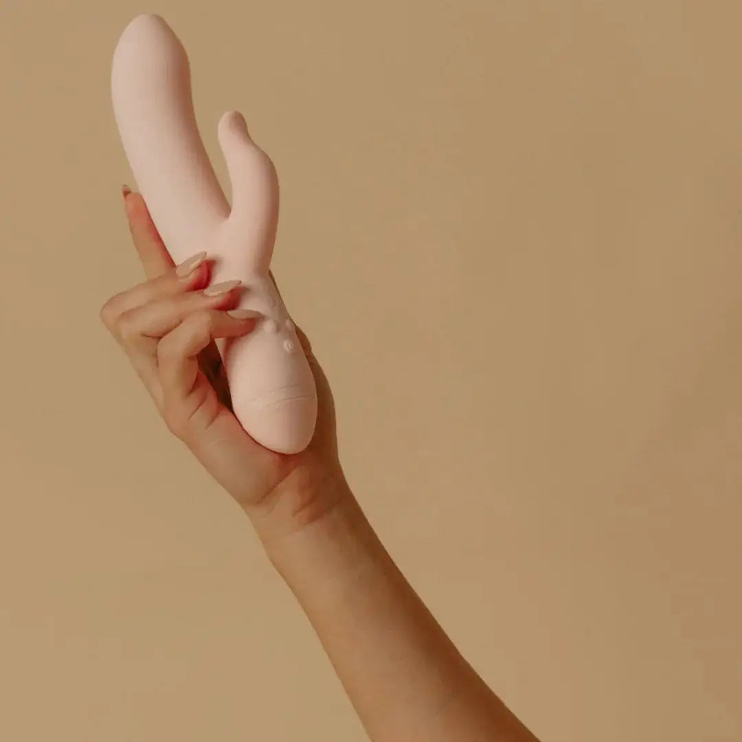 Pepper Indulge Rabbit Vibrator - Rolik®