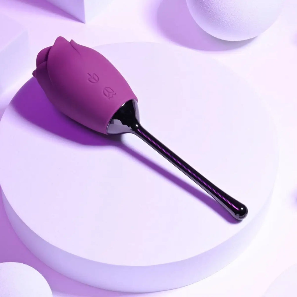Playboy Pleasure Petal Flicking Vibrator - Rolik®