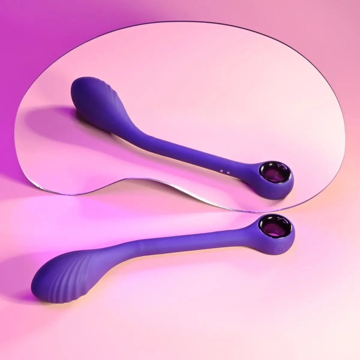 Playboy Pleasure Spot On G - Spot Vibrator - Rolik®
