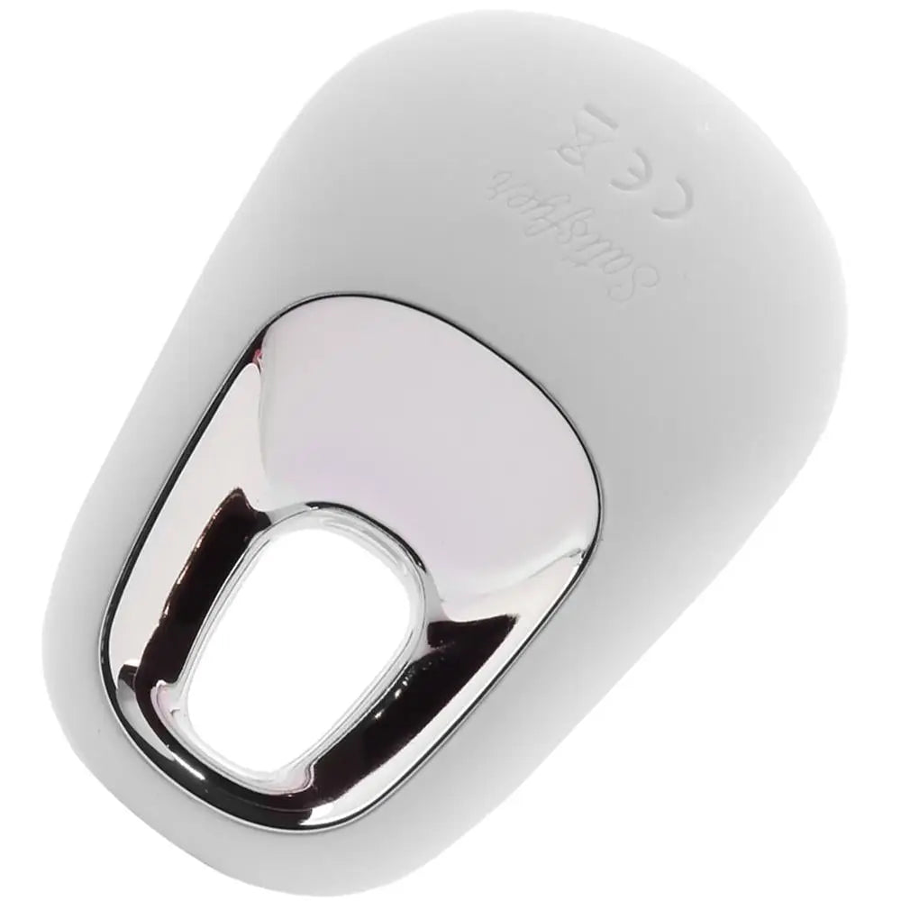 Satisfyer White Temptation Lay - on Vibrator