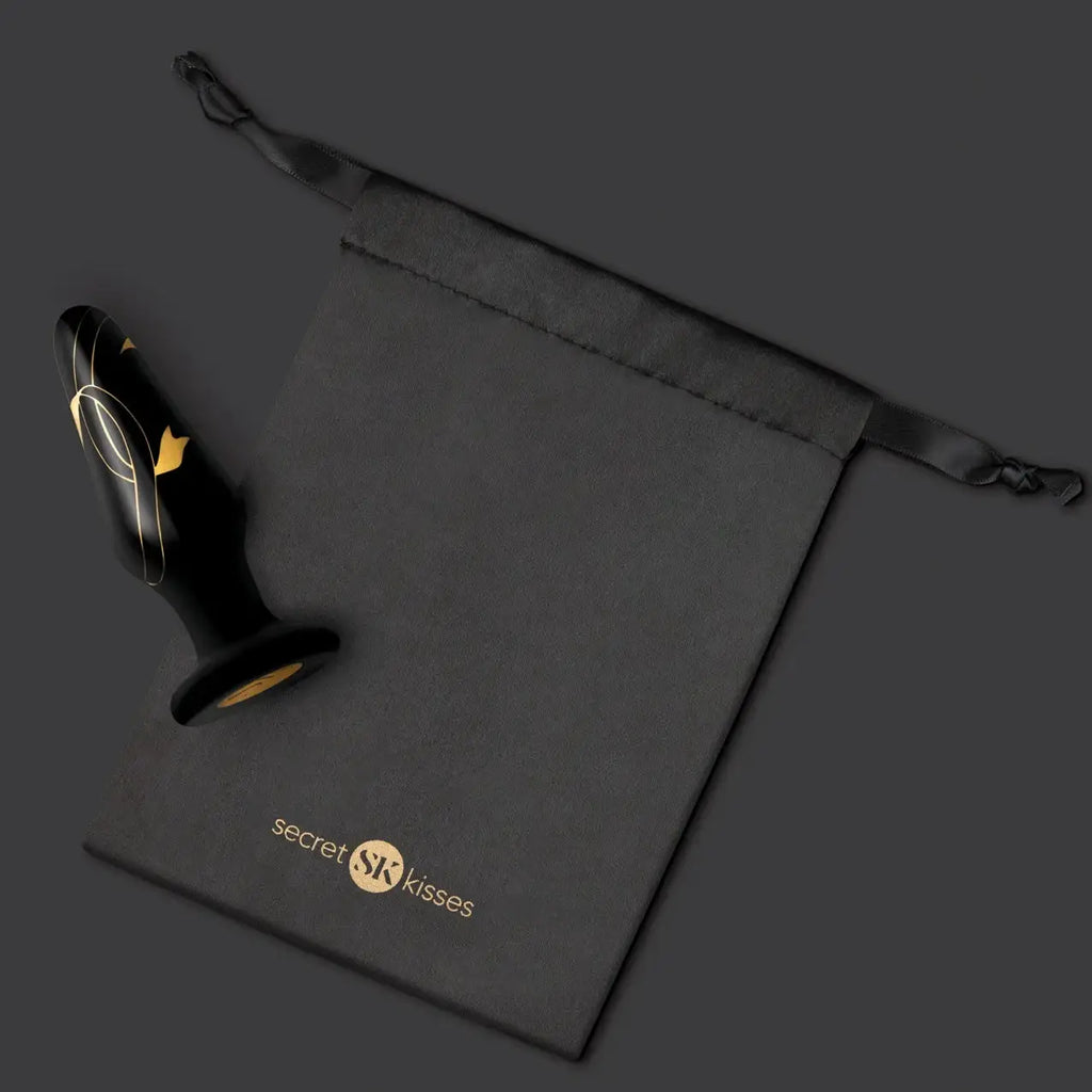 Secret Kisses Handblown Glass Plug - Butt