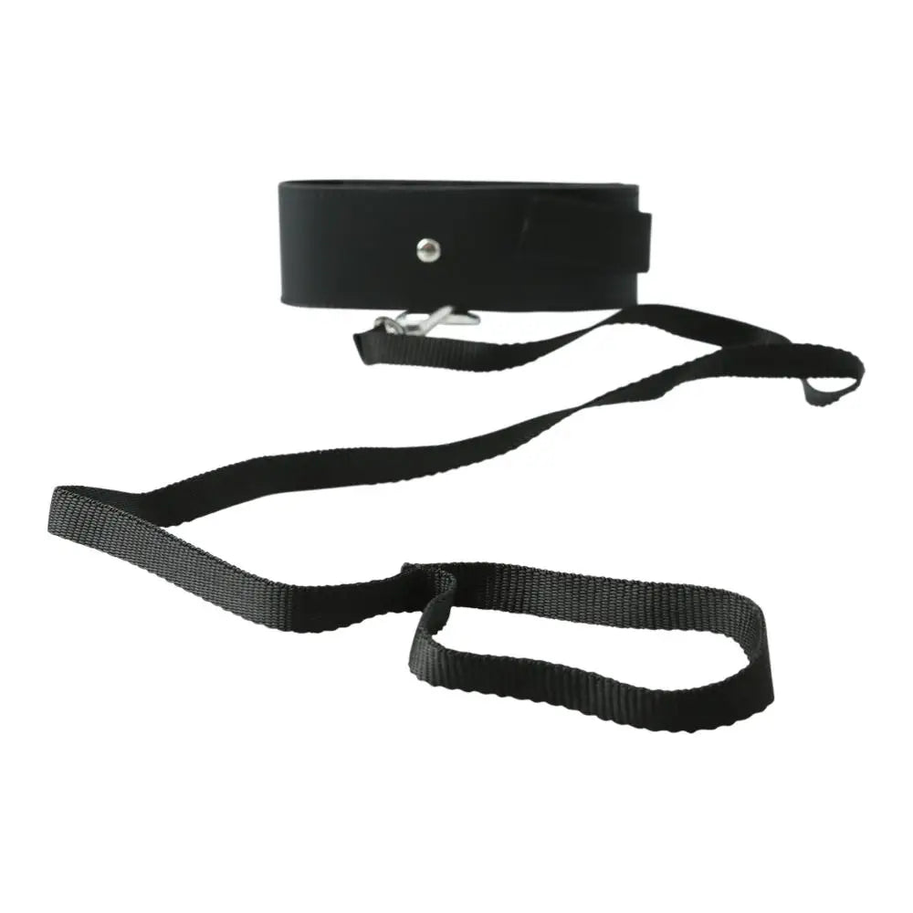 Sex & Mischief® Black Leash and Collar - Restraints