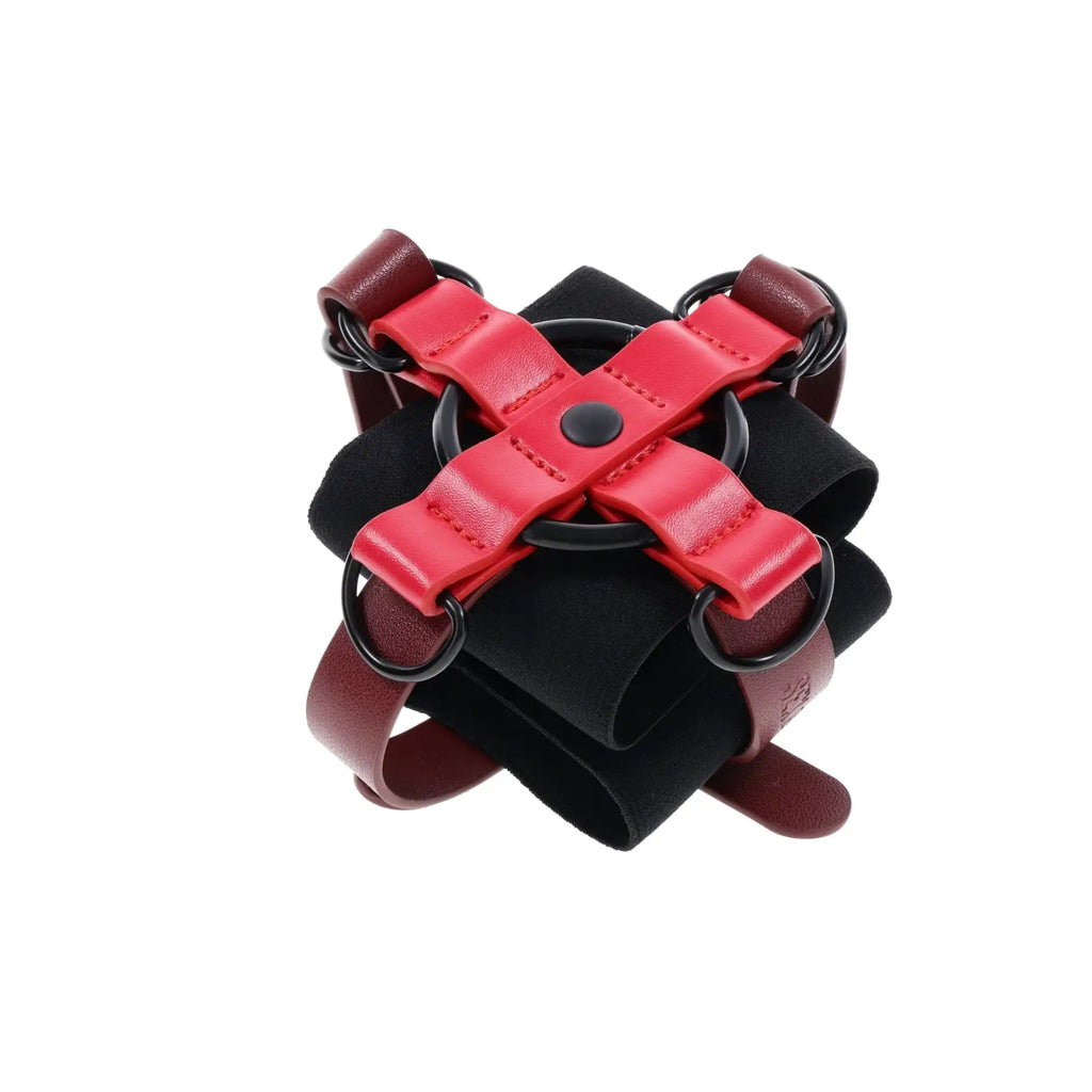 Sex & Mischief® Ex’s Oh’s Cross Cuffs - Restraints