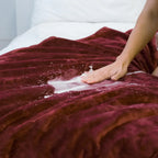 Splash Blanket OG Waterproof – Dual-Sided Sherpa & Micro-Velvet