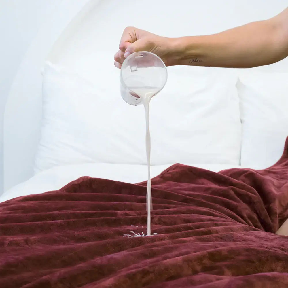 Splash Blanket OG Waterproof – Dual-Sided Sherpa & Micro-Velvet