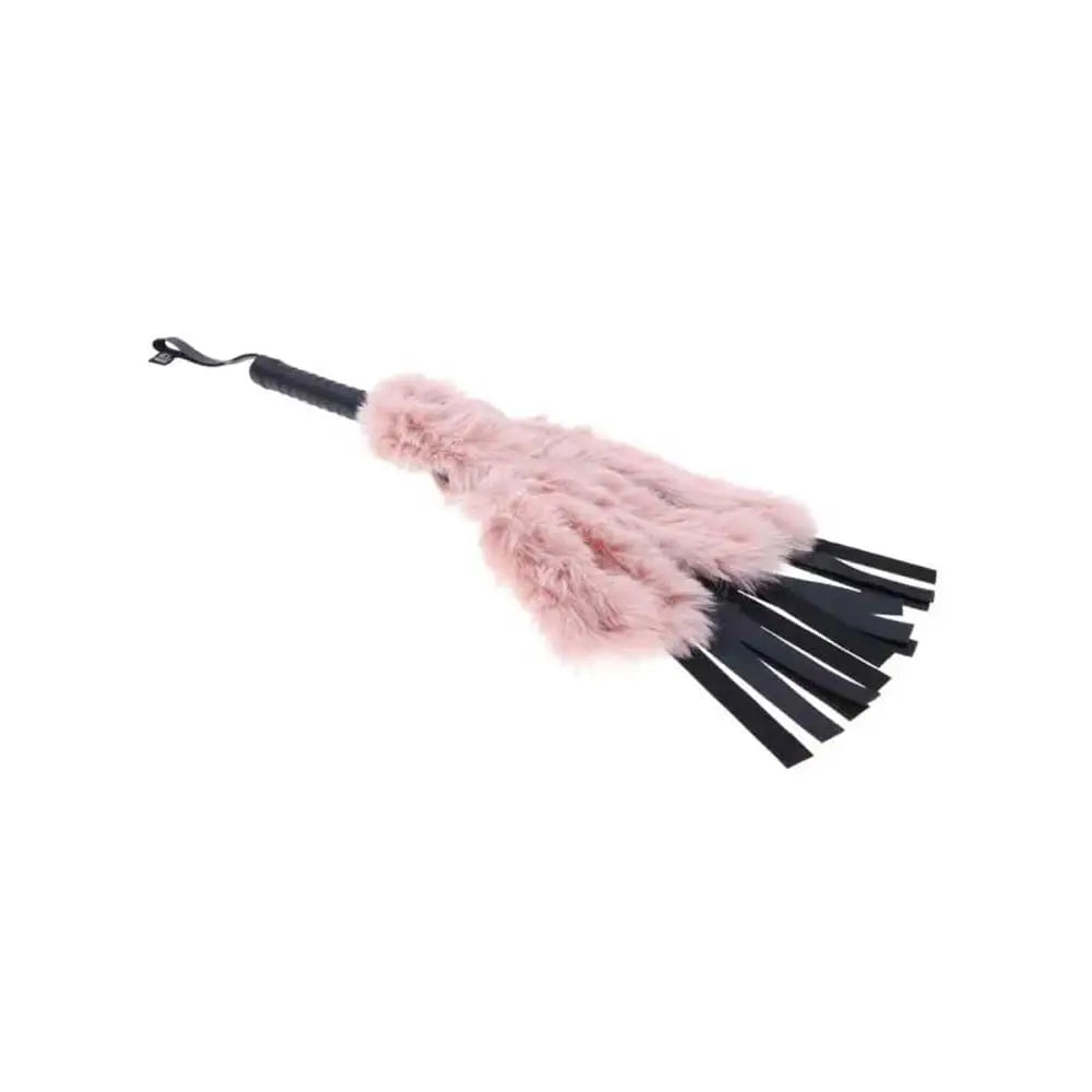 Sportsheets® Sex & Mischief® Brat Faux Fur Flogger - Rolik®