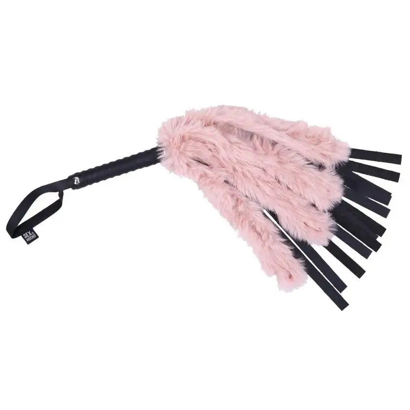 Sportsheets® Sex & Mischief® Brat Faux Fur Flogger - Rolik®