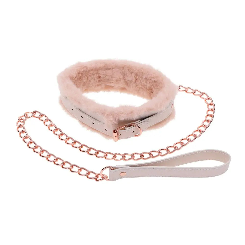 Sportsheets® Sex & Mischief® Peaches ‘n CreaMe Fur Collar & Leash - Rolik®