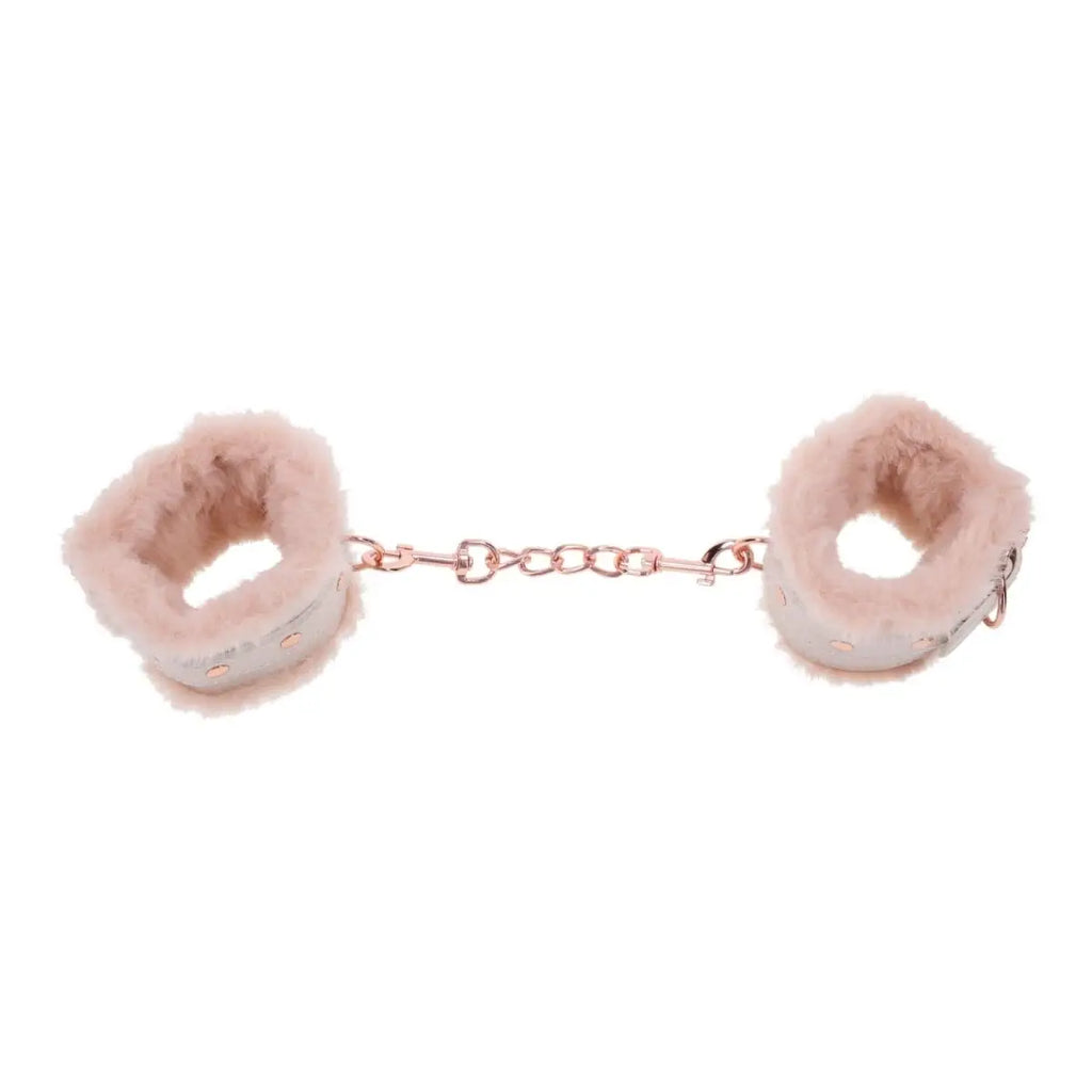 Sportsheets® Sex & Mischief® Peaches ‘n CreaMe Fur Handcuffs - Rolik®
