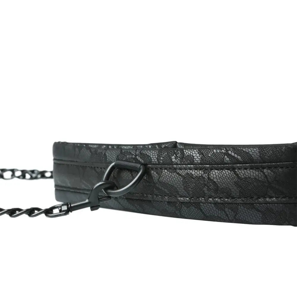 Sportsheets® Sincerely® Lace Collar & Leash - Rolik®
