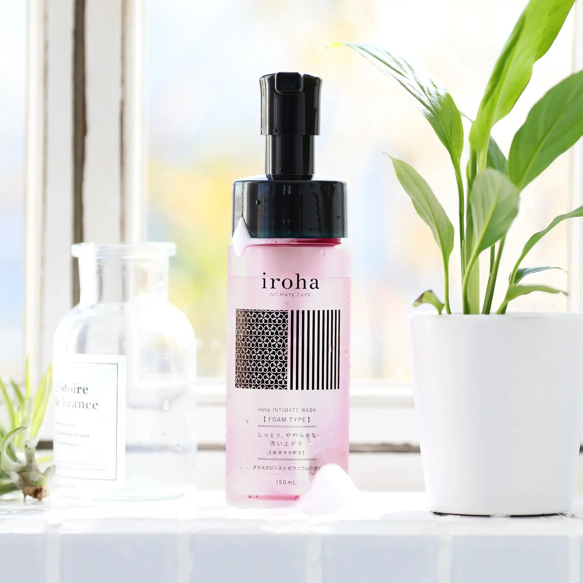 Tenga® iroha Foaming Intimate Wash – pH-Balanced Feminine Cleanser