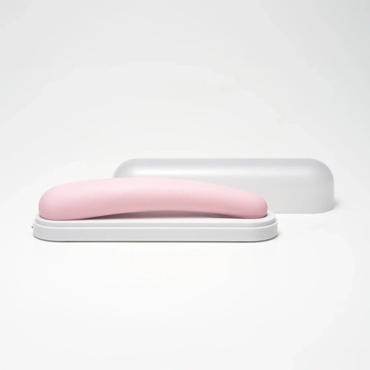 Tenga® iroha Mikazuki Vibrator – Crescent-Shaped G-Spot & Clitoral Vibe 8 Modes