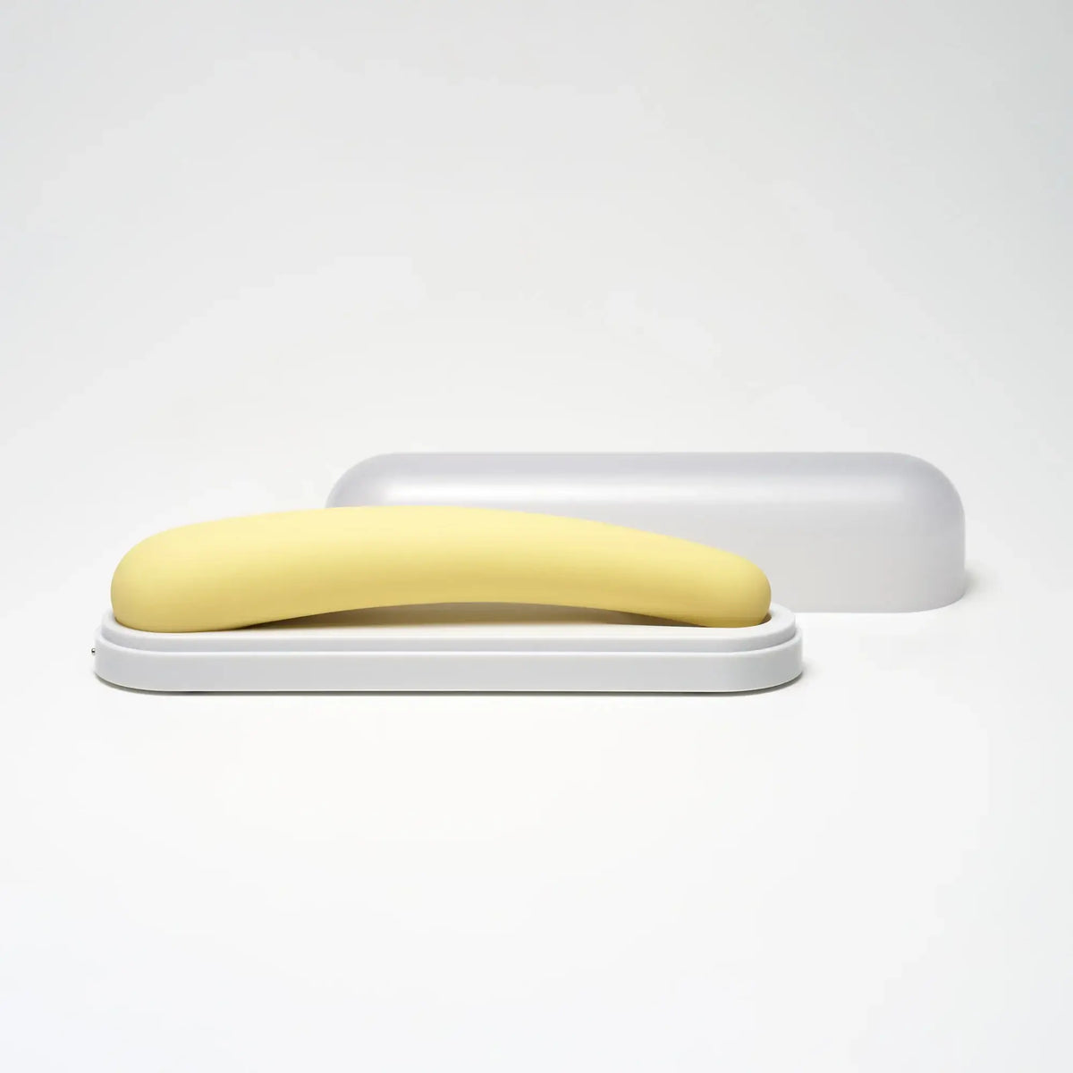 Tenga® iroha Mikazuki Vibrator – Crescent-Shaped G-Spot & Clitoral Vibe 8 Modes